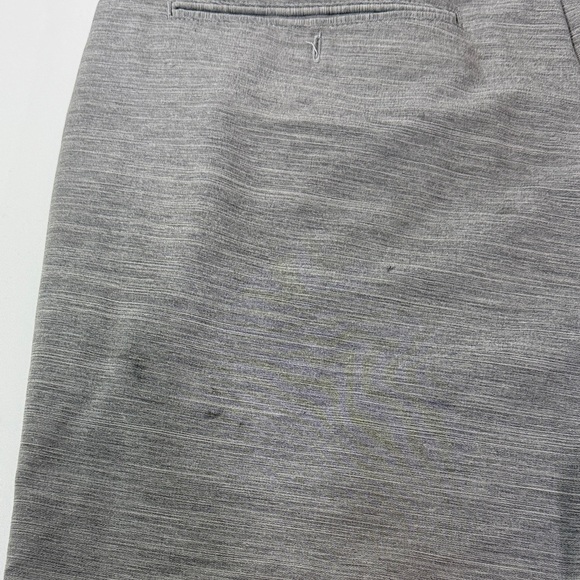 Hurley Men's Light Gray Flat Front Shorts - Picture 7 of 11